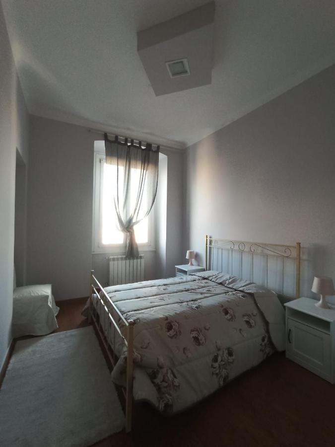 Paradise Rooms - Brignole Station Генуя Экстерьер фото