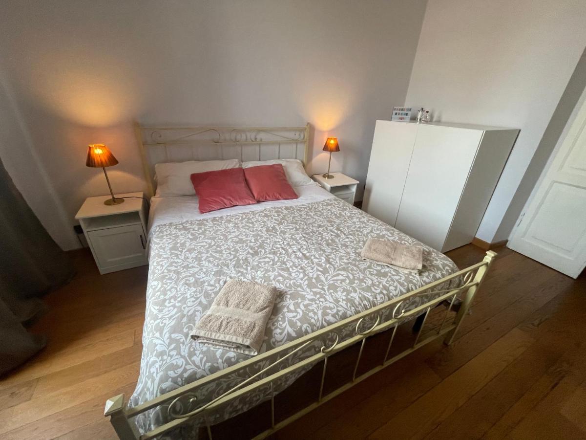 Paradise Rooms - Brignole Station Генуя Экстерьер фото